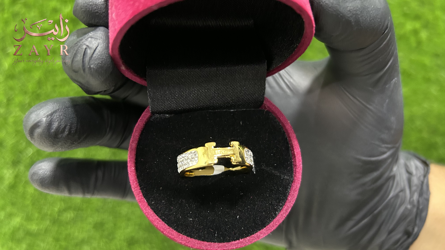 The ZAYR Empress H-Link Ring