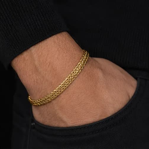 Golden Mesh Bracelet 2