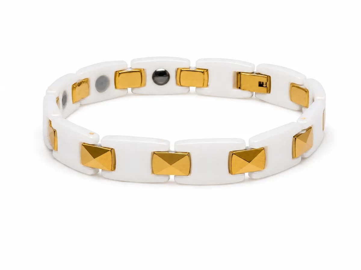 Noble White Ceramic Bracelet