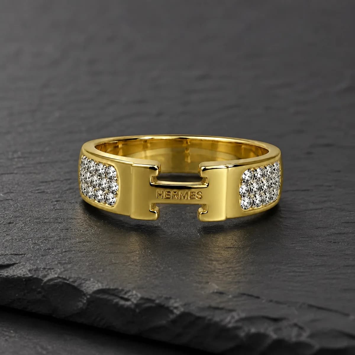 Priya Pave Link Statement Ring