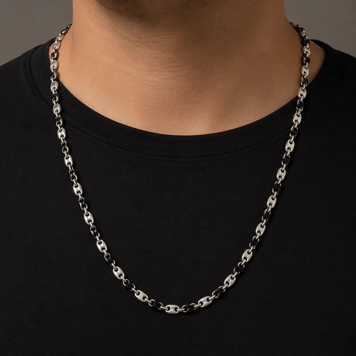 Voyage Two-Tone Mariner Chain 2
