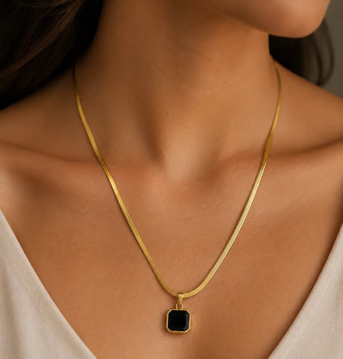 Noir Octagon Pendant Snake Chain