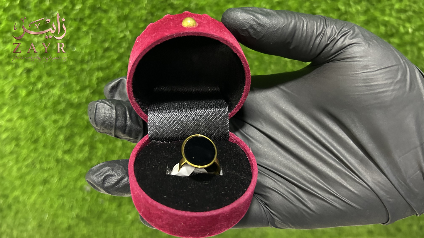 The ZAYR Midnight Onyx Oval