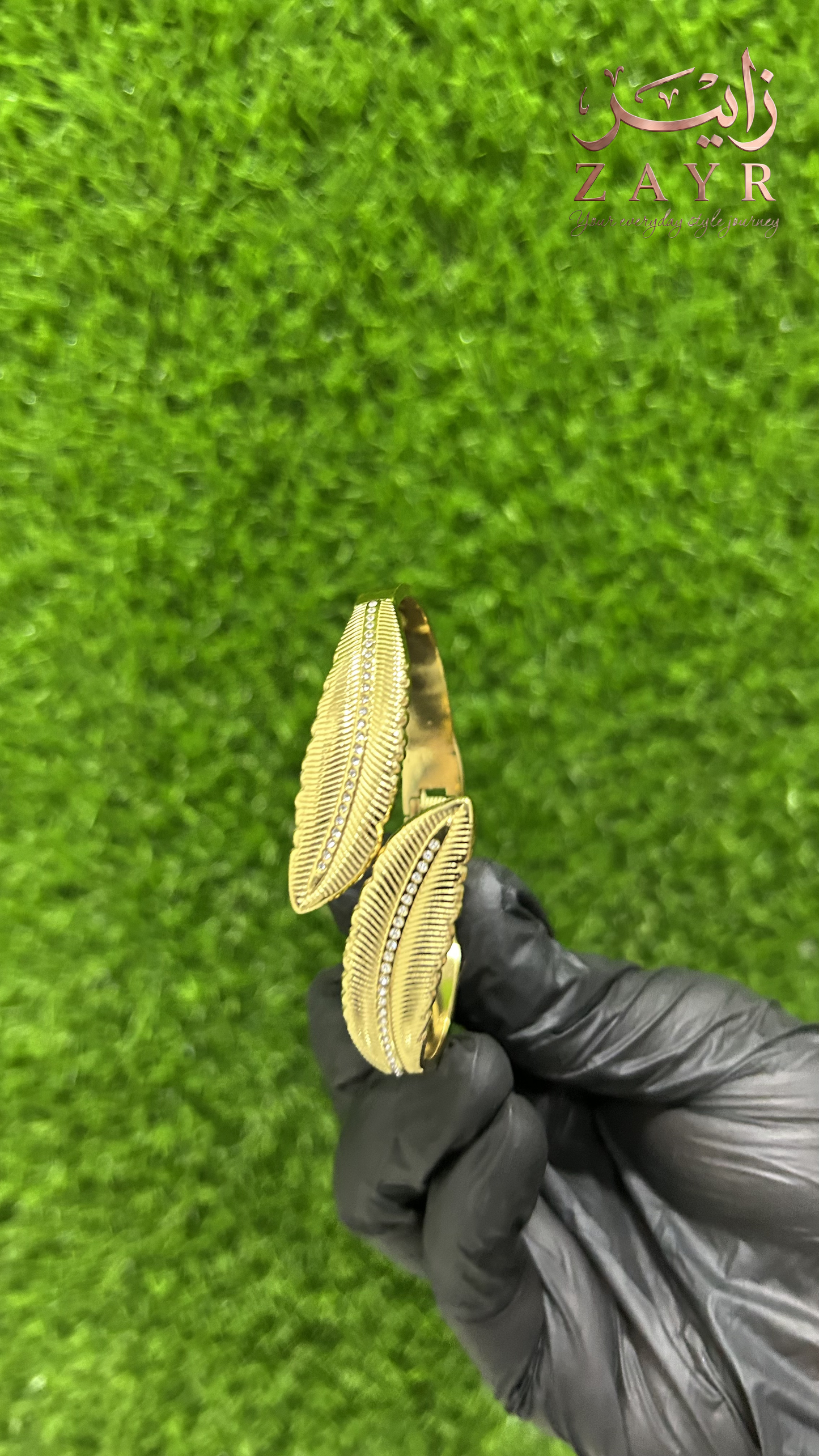 Zayr Gilded Leaf Bypass Gold Cuff