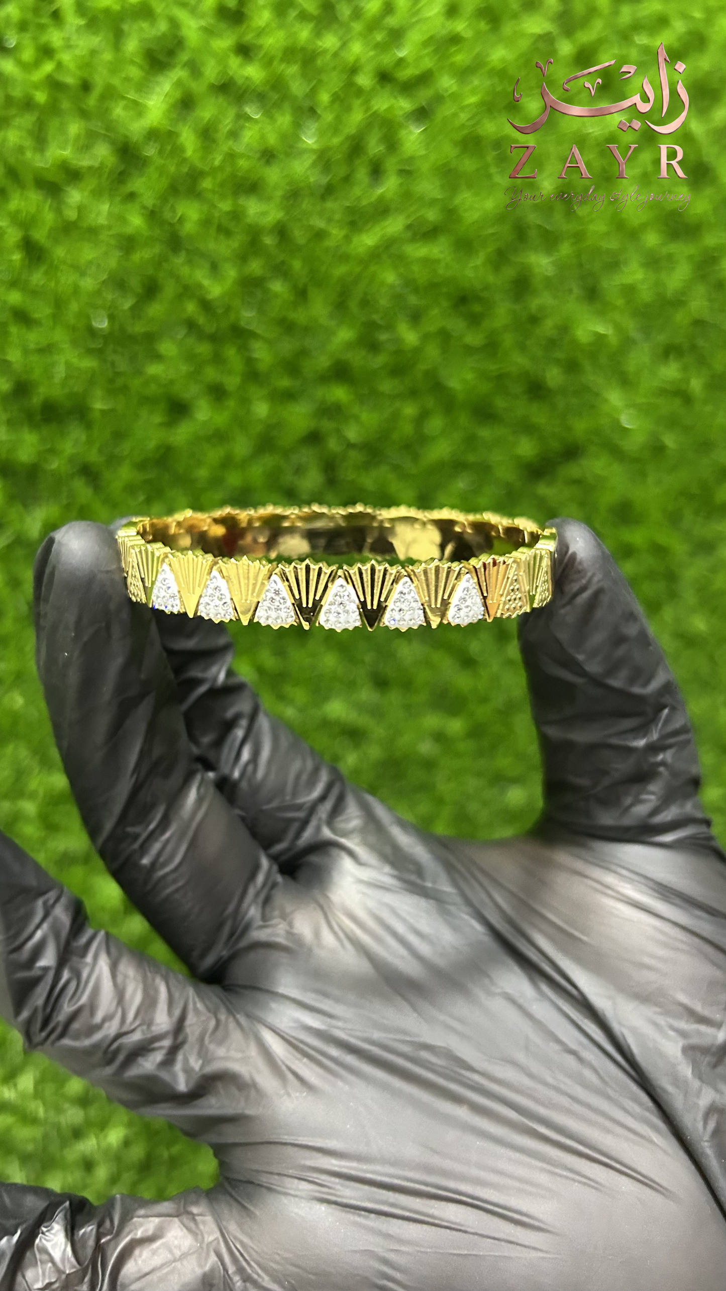 Zayr Deco-Fan Jewelled Gold Cuff