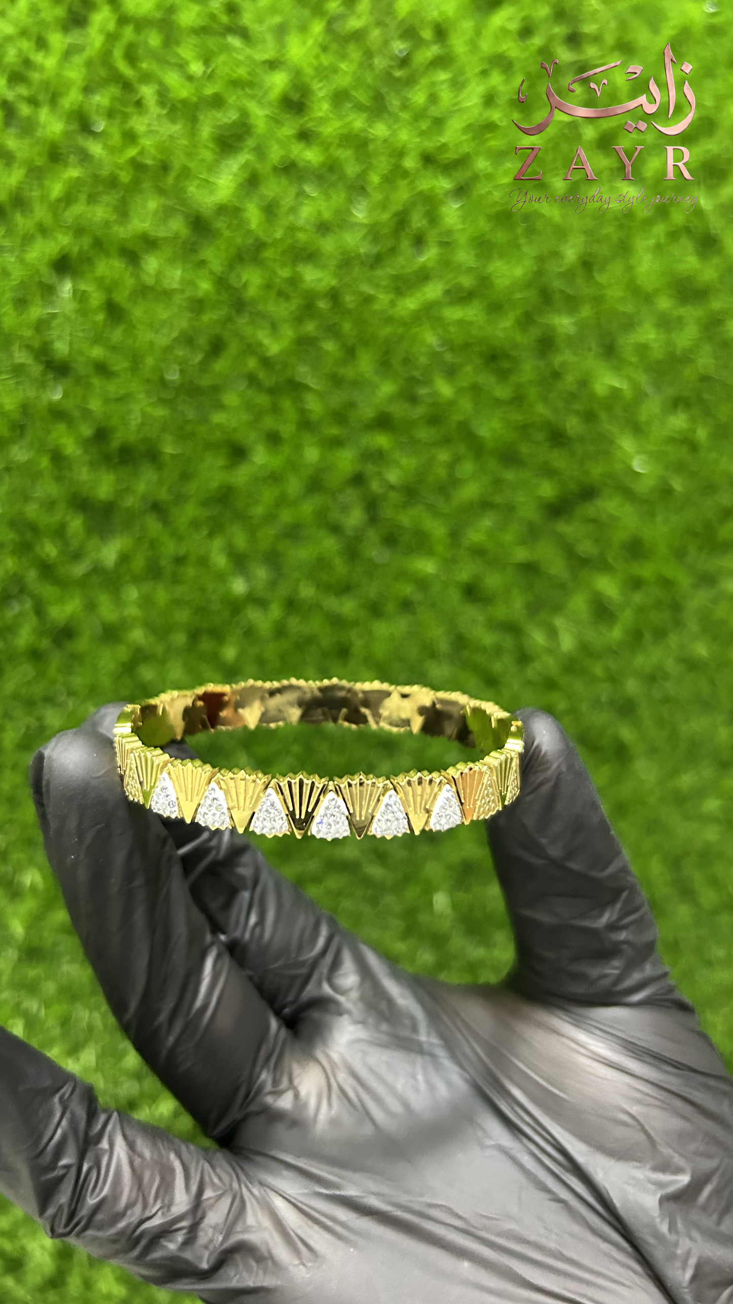 Zayr Deco-Fan Jewelled Gold Cuff