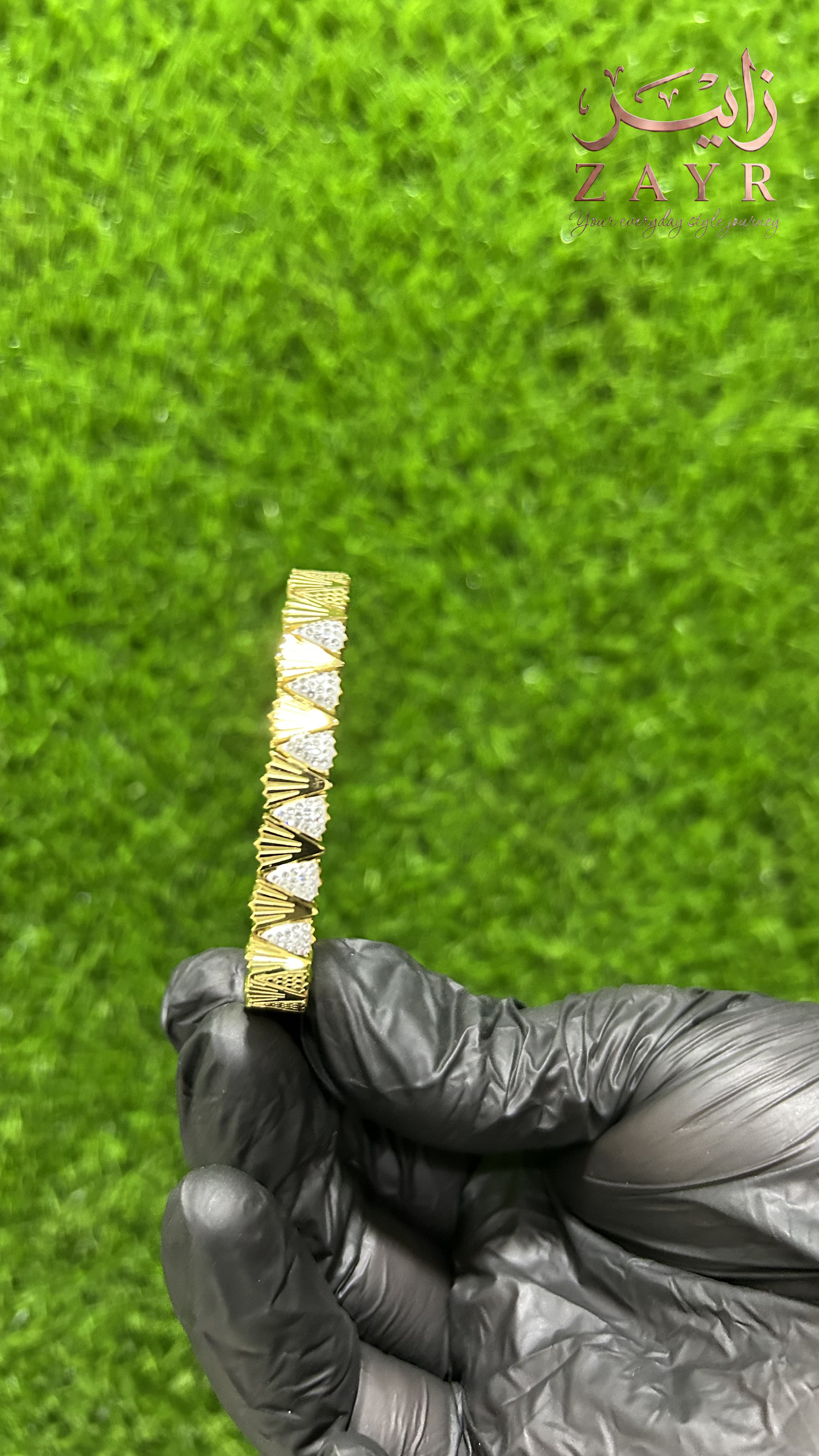 Zayr Deco-Fan Jewelled Gold Cuff