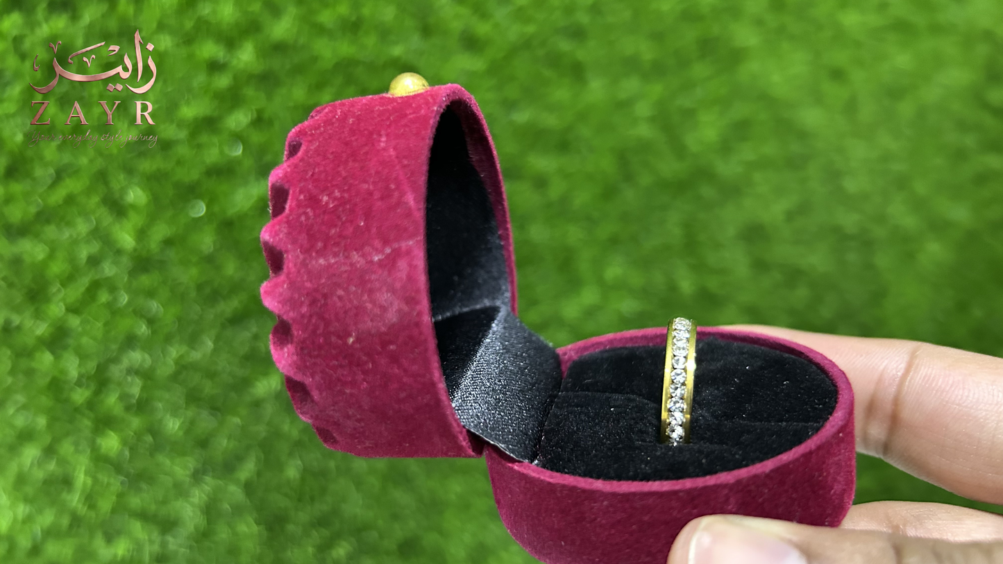 The ZAYR Infinity Channel Band Ring