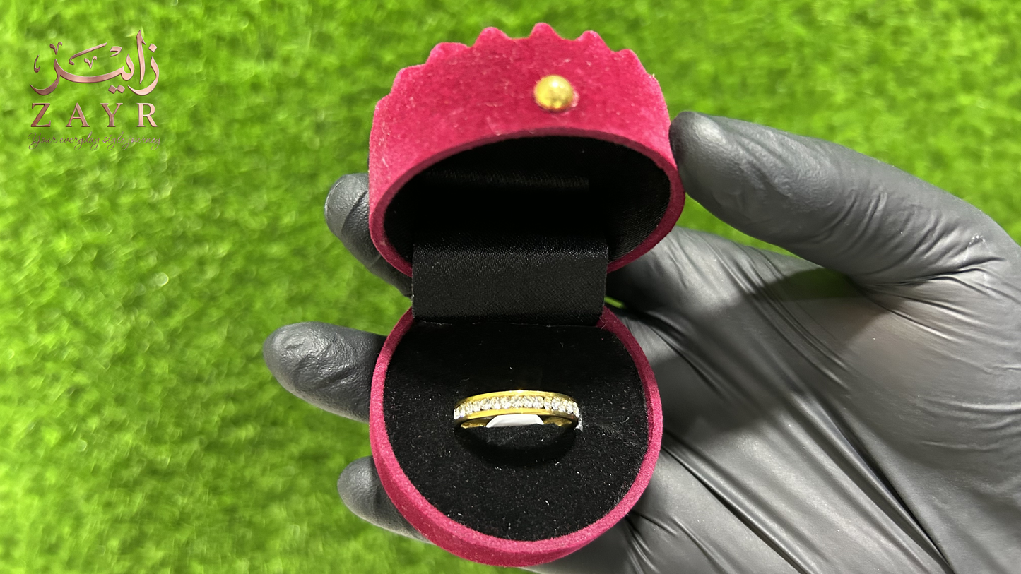 The ZAYR Infinity Channel Band Ring