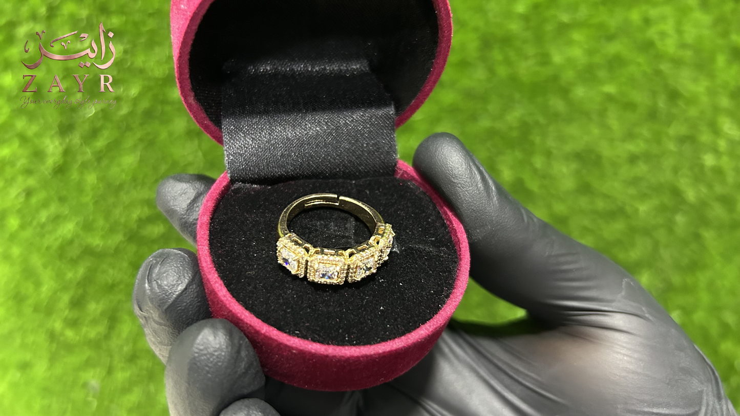 The ZAYR Mosaic Trinity Band Ring